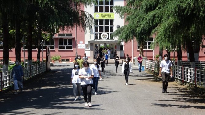 Trabzon’da Yaklaşık 25 Bin Öğrenci Yks İçin Ter Döktü