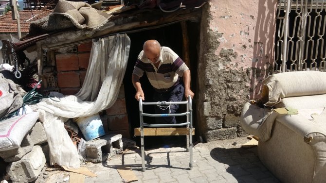 Tek Bacağı İle Yaşam Savaşı Veriyor