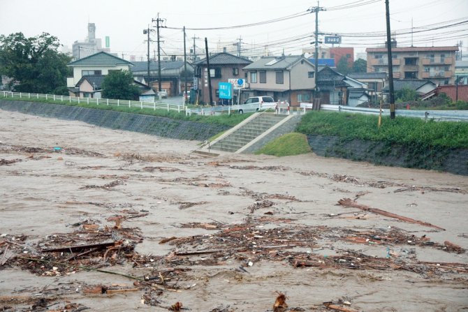 Japonya’yı Şiddetli Yağış Vurdu: 13 Kişi Kayıp