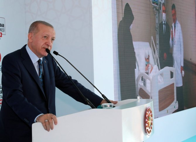Umhurbaşkanı Erdoğan: "Türkiye’yi 3 Kıtanın Sağlık Merkezi Yapma Hedefimizde Kararlıyız”