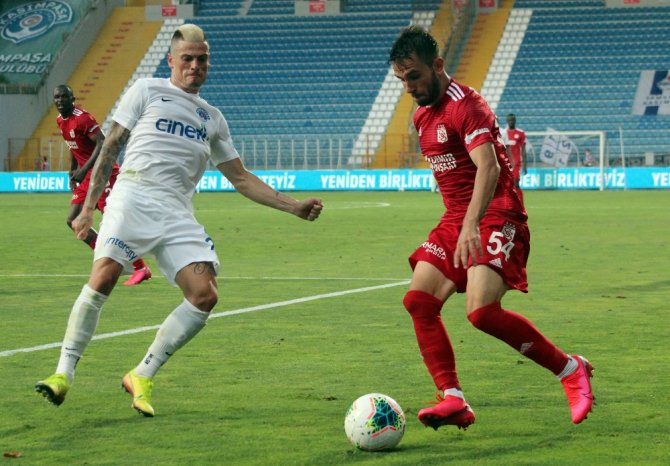 Süper Lig: Kasımpaşa: 0 - Sivasspor: 0 (Maç Sonucu)