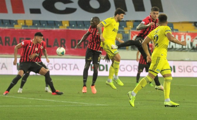 Süper Lig: Gençlerbirliği: 1 - Fenerbahçe: 1 (Maç Sonucu)