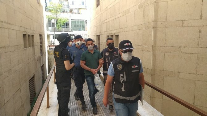 Bursa’da Fetö Operasyonunda 8 Tutuklama