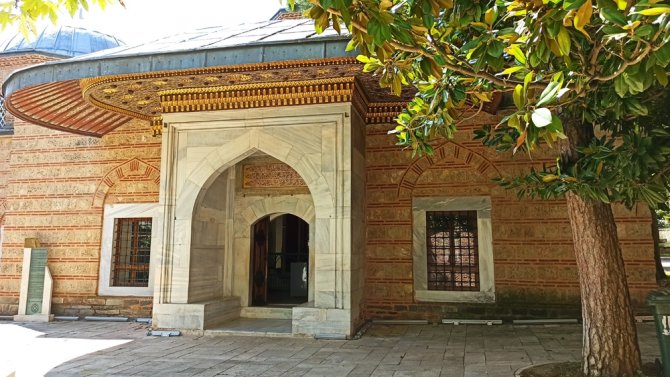 Fatih Sultan Mehmed’in Babası Sultan 2. Murad’a Ayasofya Müjdesi