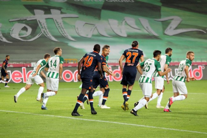Süper Lig: Konyaspor: 4 - M.başakşehir: 3 (Maç Sonucu)