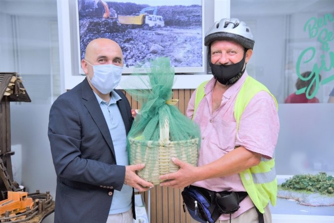 Bisikletle 10 Günde 961 Kilometre Yol Katetti