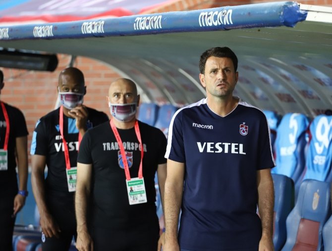 Süper Lig: Trabzonspor: 1- İttifak Holding Konyaspor: 1 (İlk Yarı)