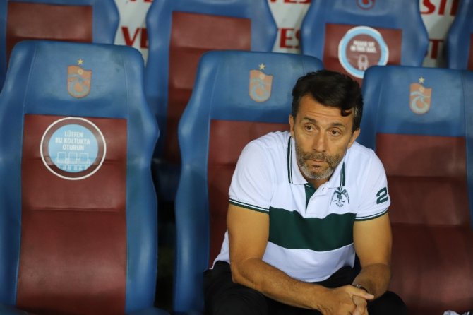 Süper Lig: Trabzonspor: 1- İttifak Holding Konyaspor: 1 (İlk Yarı)
