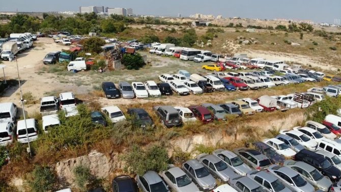 Milyonluk Araçlar Çürüyor