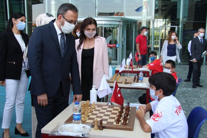 Pandemi Koşullarına Özel Dünya Satranç Günü Kutlaması