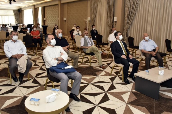 Gümüşhane Koronavirüse Karşı ‘Saha Mücadele Rehberi’ Oluşturuyor