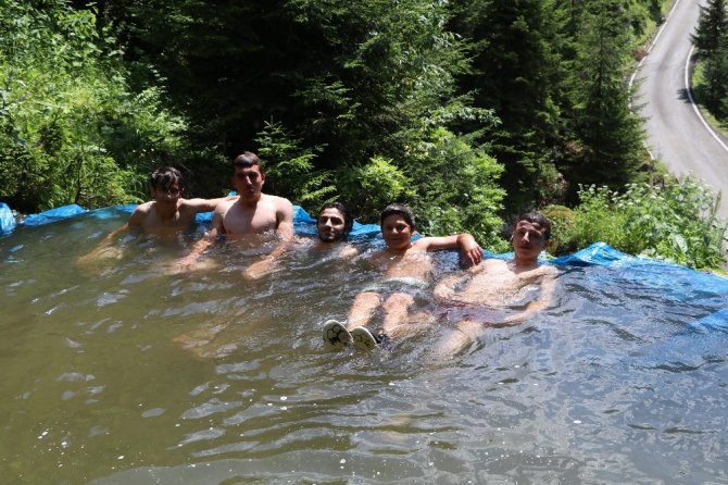 Denizden Uzaktaki Köy Çocuklarından Sıra Dışı Yöntem