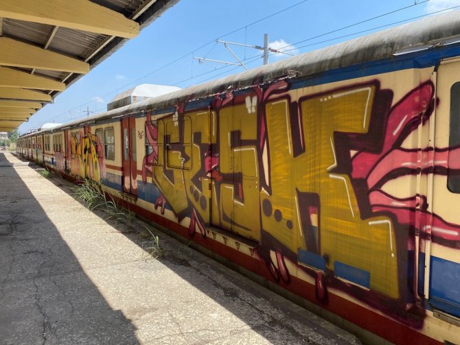 Tarihi Boş Vagonlar Grafiticilerin Mekanı Oldu