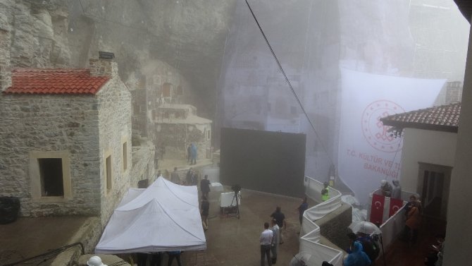 “Sümele Manastırı Türkiye’nin Her Türlü Medeniyet Mirasına Nasıl Sahip Çıktığının Örneği