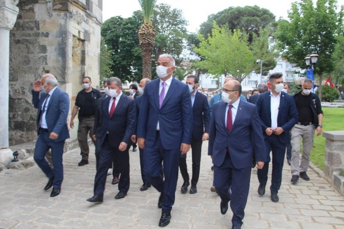 Kültür Ve Turizm Bakanı Mehmet Nuri Ersoy Trabzon’da Ayasofya-i Sağir Camii Şerifi’nde İncelemelerde Bulundu