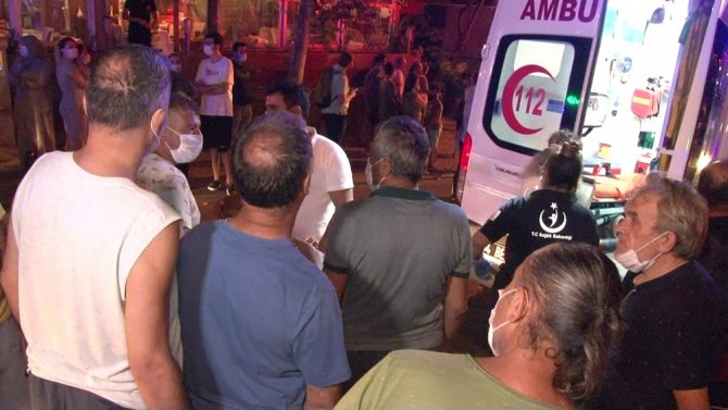 Ataşehir’de Korkutan Patlama: 12 Kişi Tahliye Edildi