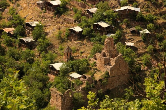 Porta Manastırı Turizme Kazandırılmayı Bekliyor