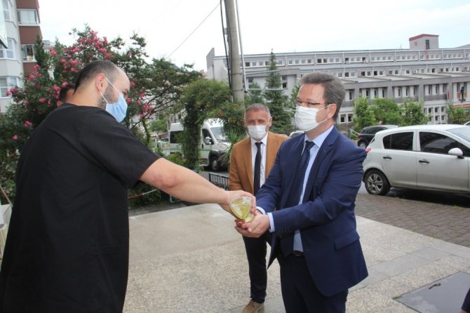 Vali Ünlü, Covıd-19 Denetimini Sürdürüyor