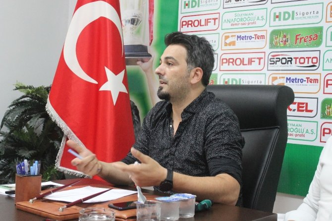 Giresunspor Yönetimi, Kulübün Ekonomik Sorunlarına Çözüm Arıyor