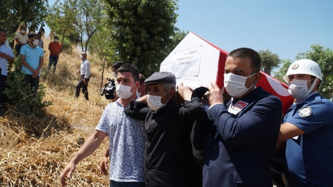 Şehit Polis Hakan Çetinkol, Siirt’te Gözyaşlarıyla Toprağa Verildi