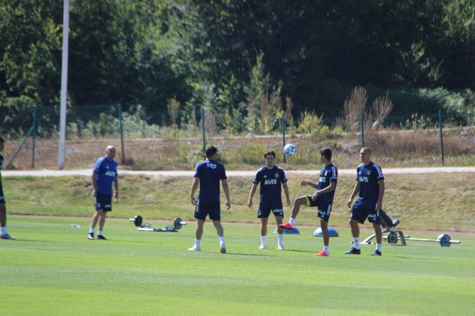 Fenerbahçe, Topuk Yaylası’ndaki İlk Çalışmasını Gerçekleştirdi