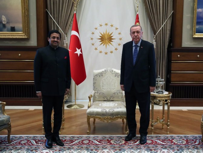 Cumhurbaşkanı Erdoğan, Hindistan Büyükelçisini Kabul Etti