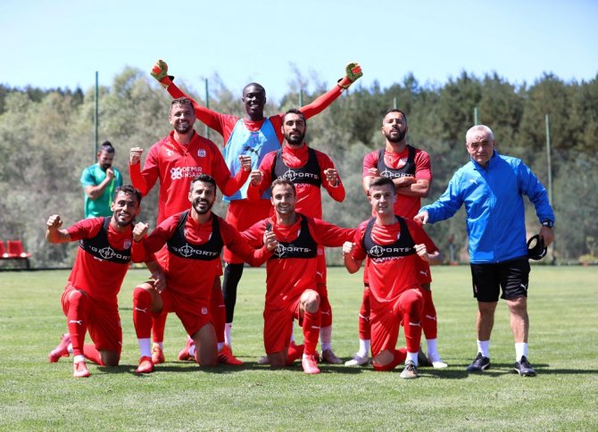 Sivasspor Yeni Sezon Hazırlıklarını Sürdürdü