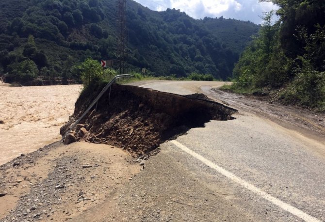  ulaştırma Bakanlığı Selden Zarar Gören Yolları Yeniliyor