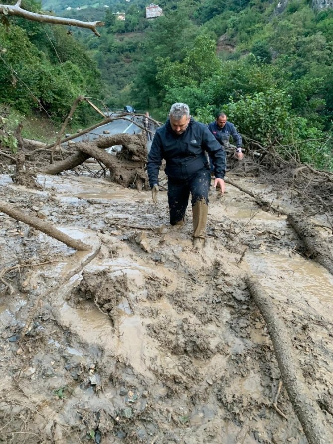 Milletvekili Hasan Turan’da Afet Bölgesine Giderken Mahsur Kaldı