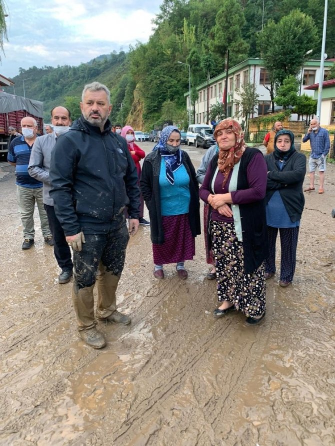 Milletvekili Hasan Turan’da Afet Bölgesine Giderken Mahsur Kaldı