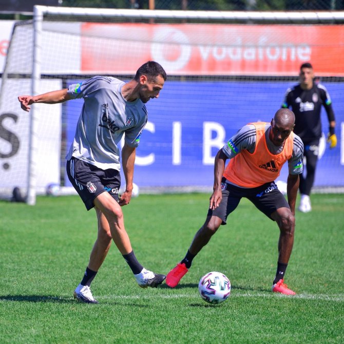 Beşiktaş Kondisyon Ve Taktik Çalıştı