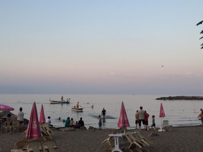 Serinlemek İçin Girdiği Denizde Boğuldu