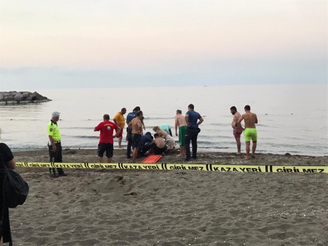 Serinlemek İçin Girdiği Denizde Boğuldu