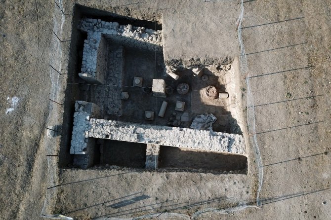 Satala Antik Kenti’ndeki Kazılarda Bin 500 Yıllık Roma Askeri Zırhı Bulundu