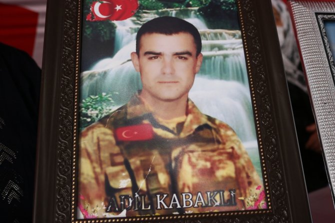 Evlat Nöbetindeki Ailelerin Hayalleri Yürek Burkuyor