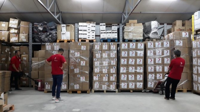 Tuzla’dan İki Tır Dolusu Yardım Malzemesi Giresun İçin Yola Çıktı