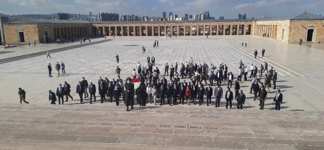 Chp, 97. Kuruluş Yıl Dönümünde Anıtkabir’i Ziyaret Etti