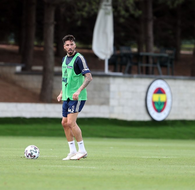 Fenerbahçe’de Sosa Takımla Beraber Çalıştı