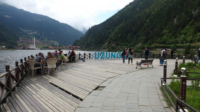 Dünyaca Ünlü Uzungöl Son 20 Yılın En Sakin Turizm Sezonunu Yaşıyor