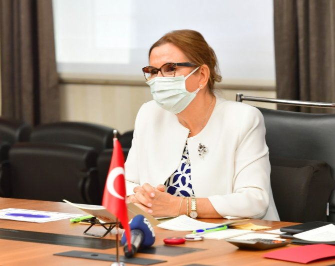 Ticaret Bakanı Pekcan, Azerbaycan Meclis Başkanı Gafarova İle Görüştü