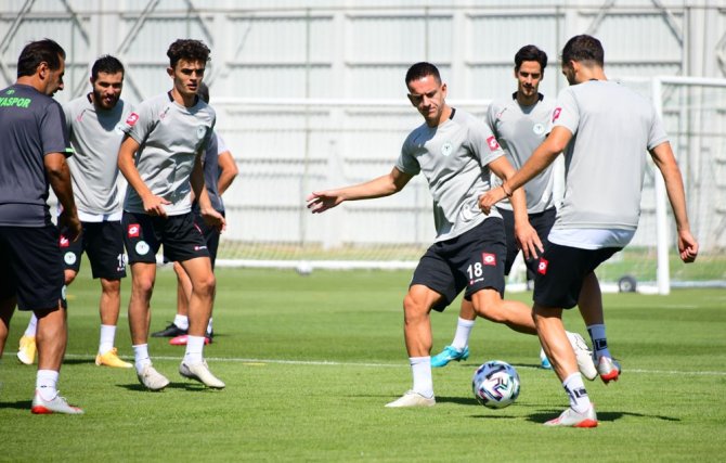 Konyaspor Günü Tek Antrenmanla Geçirdi