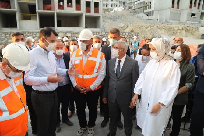 "Gelincik Tepesi’ndeki Konutlar Kısa Sürede Teslim Edilecek"