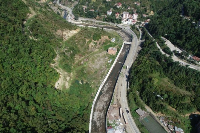 Artvin’de Taşkın Kontrolü Çalışmaları Devam Ediyor