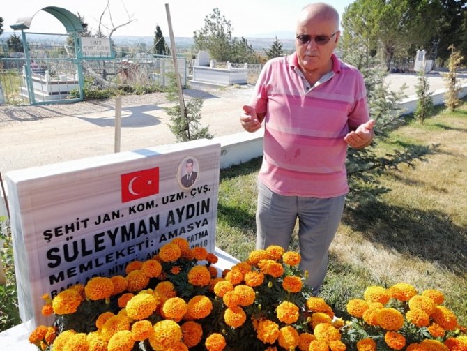 Odasını Müzeye Çevirdi, Şehit Oğlunun Hatıralarıyla Yaşıyor
