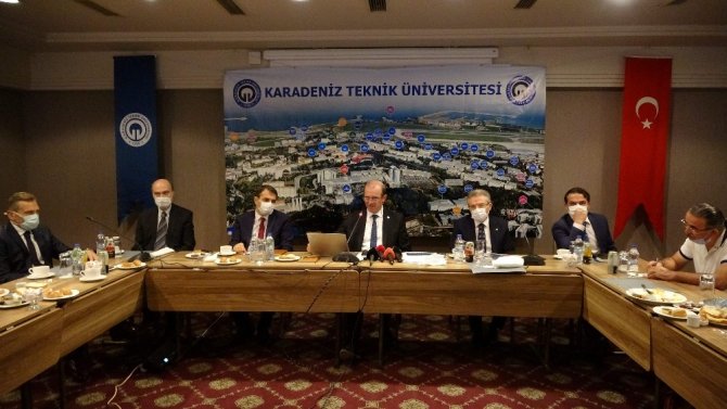 Ktü Rektörü Prof. Dr. Hamdullah Çuvalcı Basınla Bir Araya Gelerek Hedeflerini Açıkladı