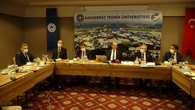 Ktü Rektörü Prof. Dr. Hamdullah Çuvalcı Basınla Bir Araya Gelerek Hedeflerini Açıkladı