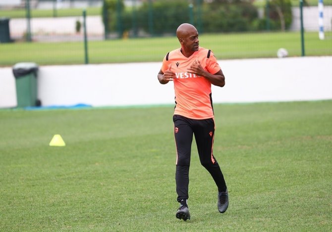 Trabzonspor, Denizlispor Maçı Hazırlıklarını Moralsiz Başladı