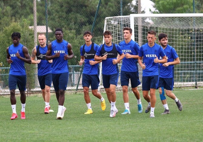 Trabzonspor, Denizlispor Maçı Hazırlıklarını Moralsiz Başladı
