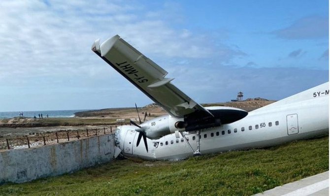 Mogadişu’da Kargo Uçağı Pistten Çıktı: 3 Yaralı
