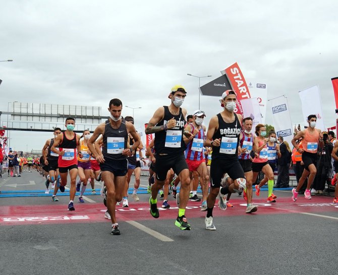 Vodafone İstanbul Yarı Maratonu Yapıldı